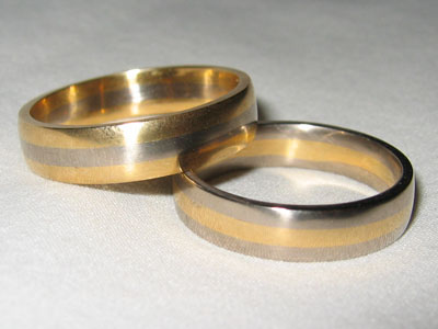 yellow and white gold wedding rings layers of yellow and